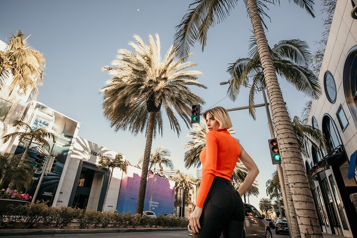 Private Vacation Photoshoot with Photographer in Grand Caymen - Photo 1 of 20